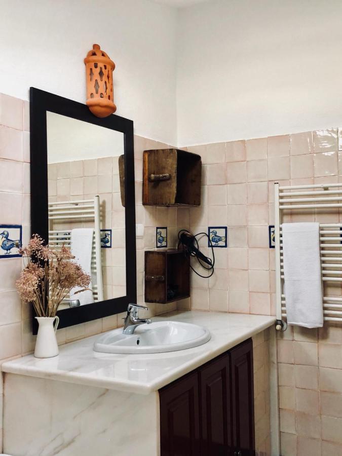 Casa D' Santiago Guest House มอนซาราซ ภายนอก รูปภาพ